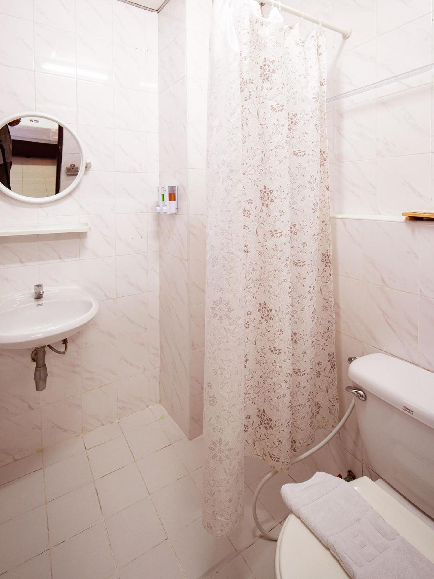 Crystal Resort Korat Nakhonratchasima Exteriör bild