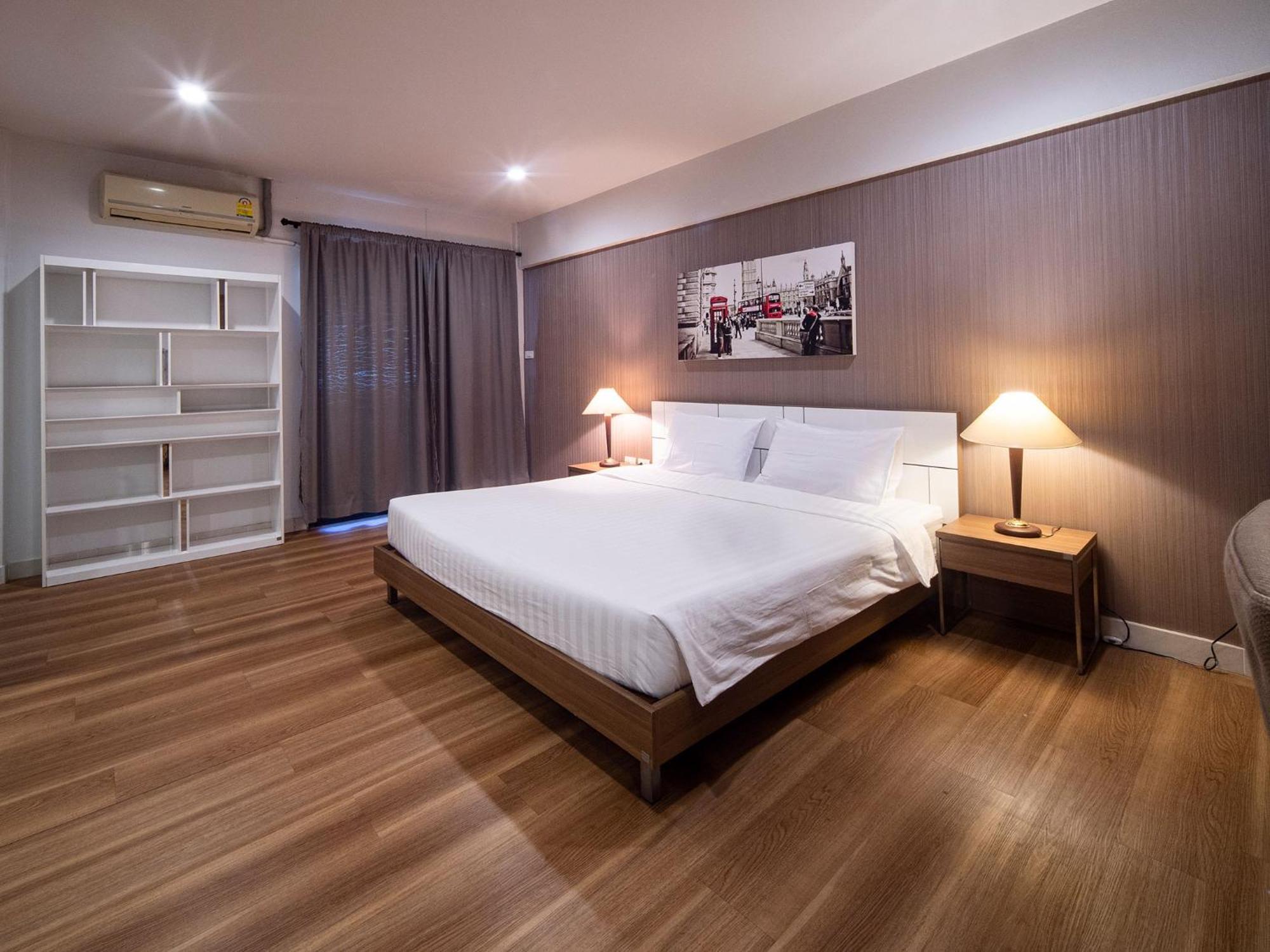 Crystal Resort Korat Nakhonratchasima Exteriör bild