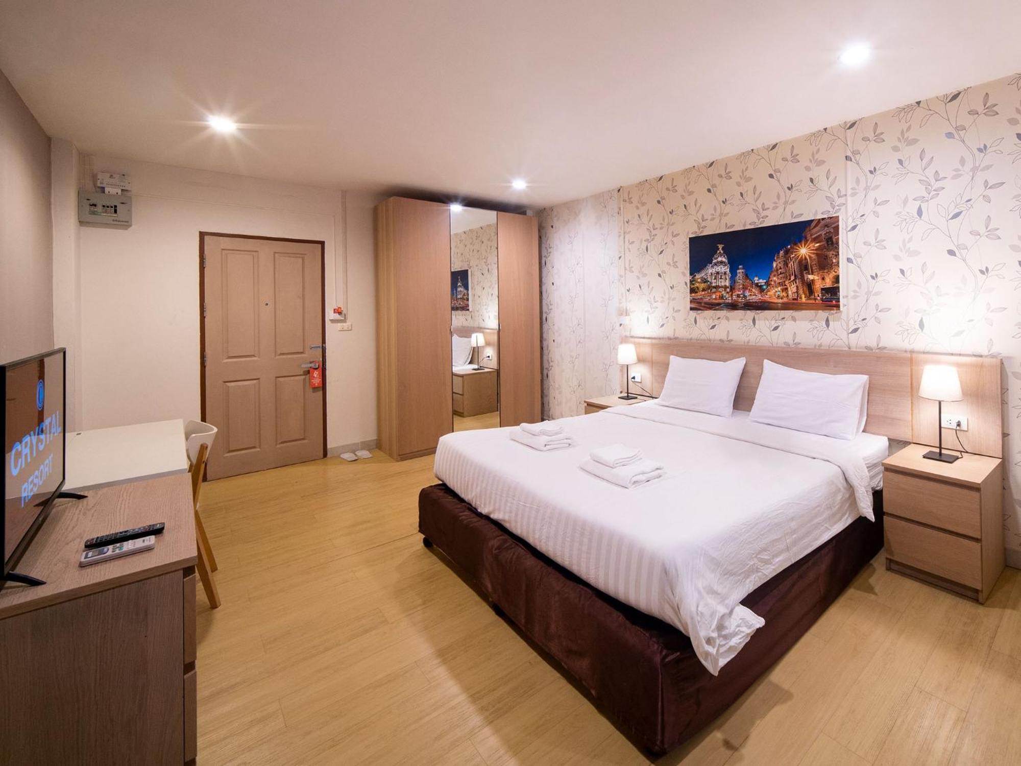 Crystal Resort Korat Nakhonratchasima Exteriör bild