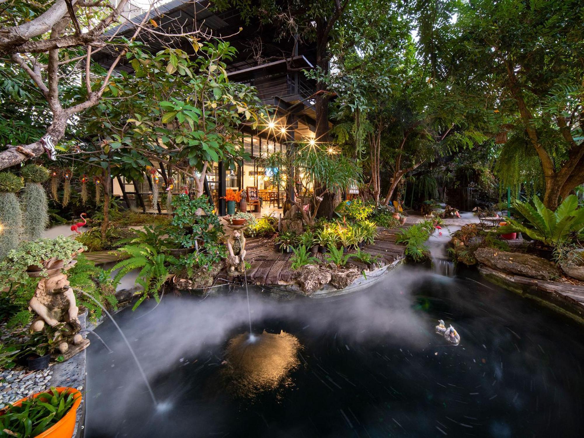 Crystal Resort Korat Nakhonratchasima Exteriör bild