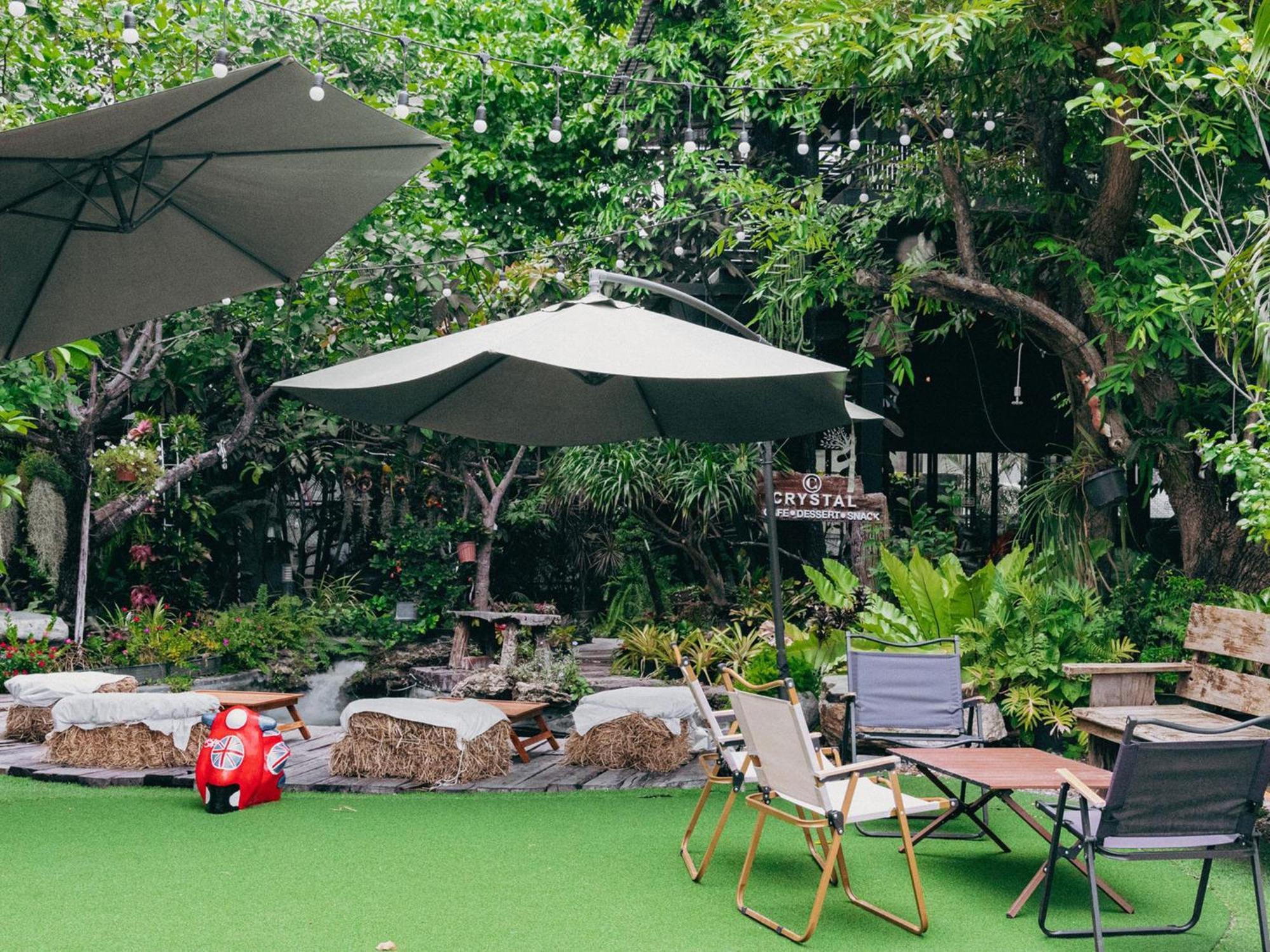Crystal Resort Korat Nakhonratchasima Exteriör bild